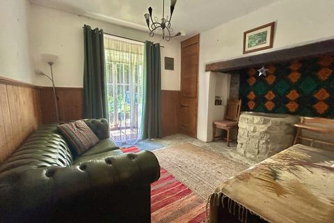 undefined, Tor Court, Coursing Batch, Glastonbury