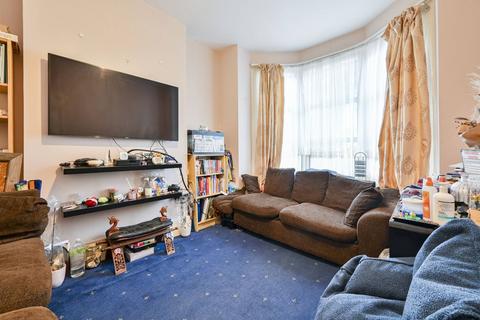 undefined, Prince George Road, Stoke Newington, London, N16