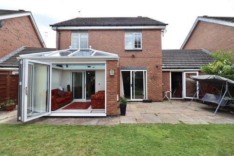 4 bedroom detached house for sale, Constable Way, Brough