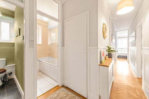 20 Wandle Way, London, SW18 4UJ