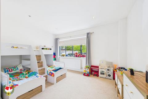 undefined, Falcon Close, Quedgeley, Gloucester, GL2