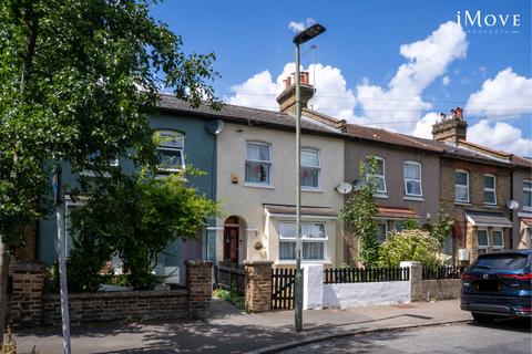 3 bedroom terraced house for sale, Whateley Road, London SE20