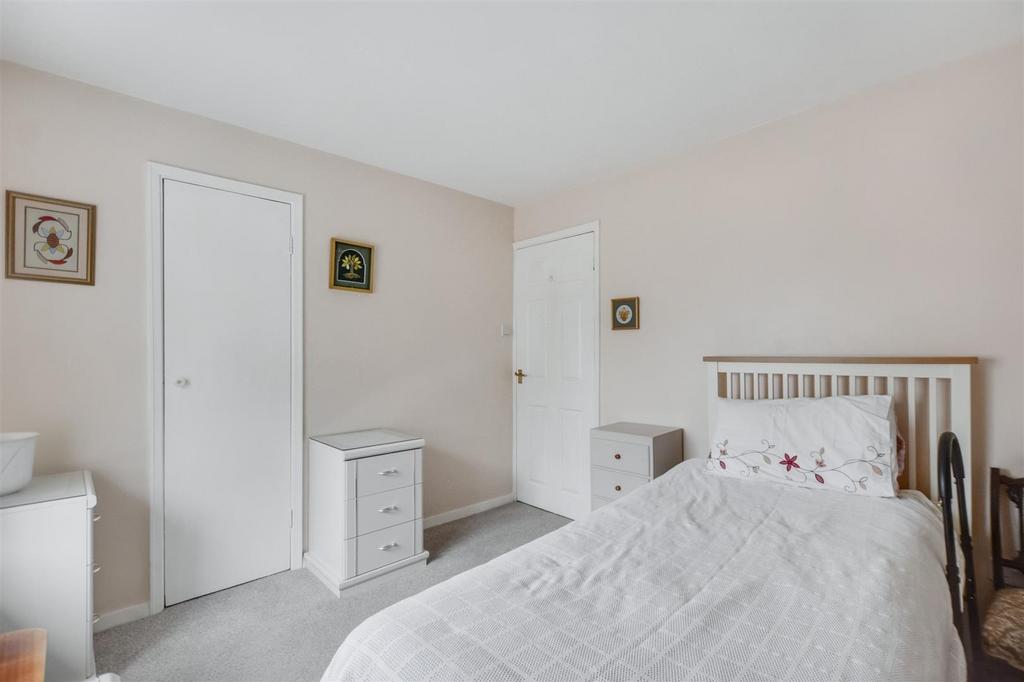 Bedroom 1 2.jpeg
