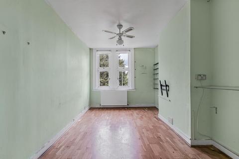 1 bedroom flat for sale, Anerley Road, London, SE20 8DL