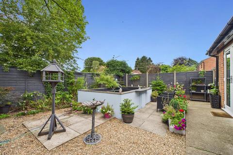 3 bedroom detached bungalow for sale, Manor Drive, Elloughton