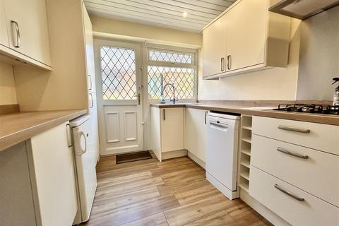 3 bedroom detached bungalow for sale, Clayton Avenue, Kippax, Leeds