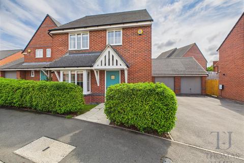 4 bedroom detached house for sale, Fieldfare Road, Cotgrave, Nottingham