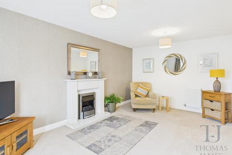 4 bedroom detached house for sale, Fieldfare Road, Cotgrave, Nottingham