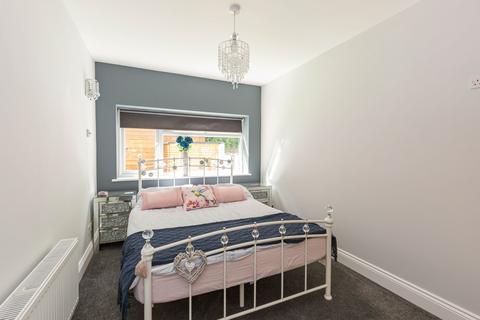 24 Bay Tree Close, High Wycombe, HP11 1JN