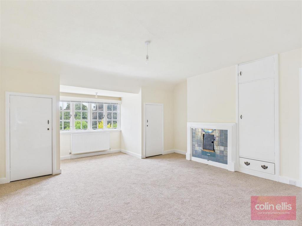 CAM05075 G0-PR0170-STILL014.jpg