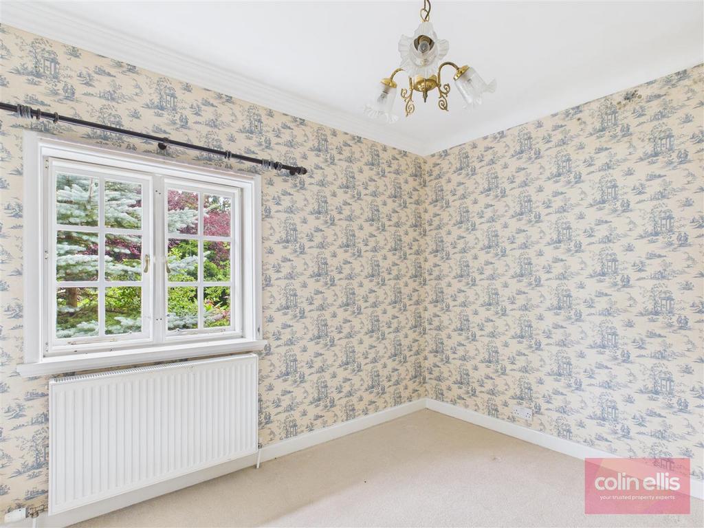 CAM05075 G0-PR0170-STILL021.jpg