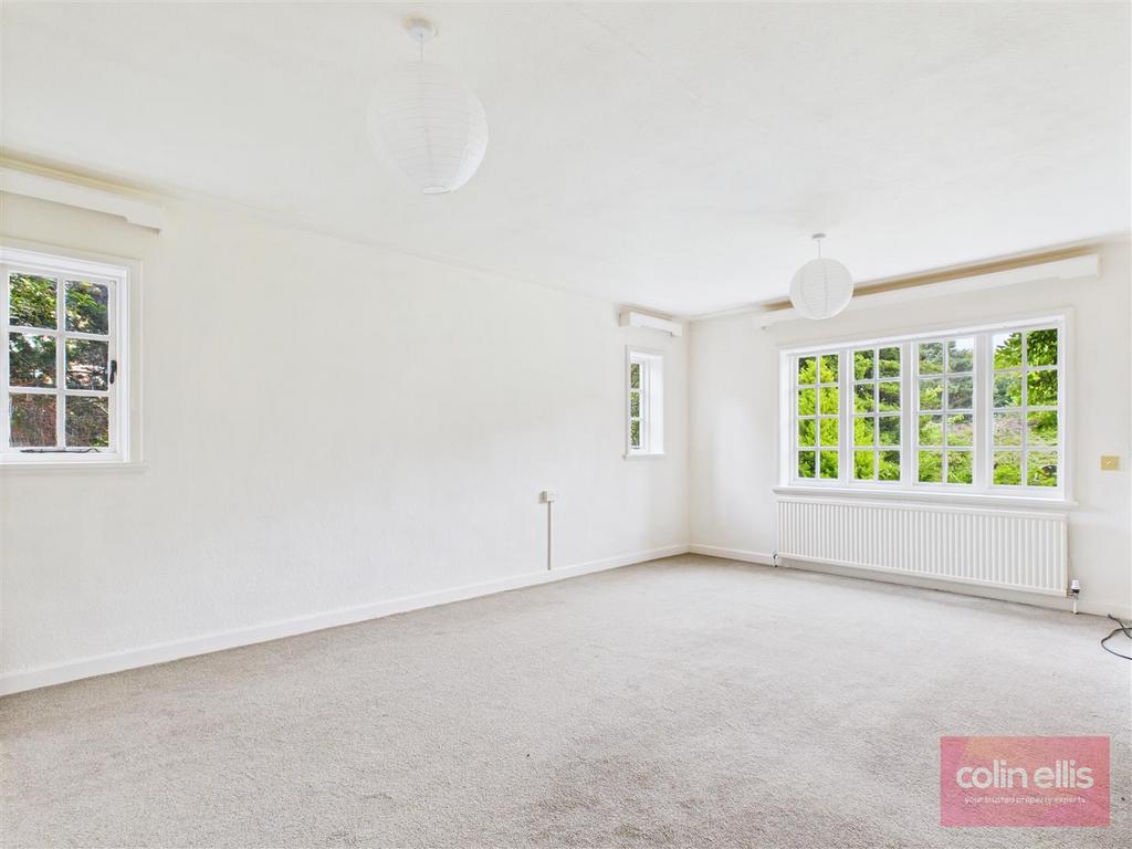 CAM05075 G0-PR0170-STILL002.jpg