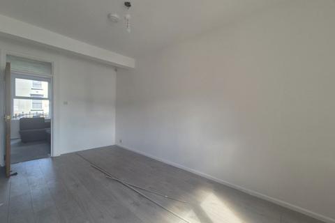 1 bedroom flat to rent, Cradley Road, Cradley Heath