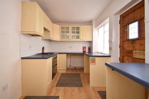 undefined, Woods Passage, Hastings TN34