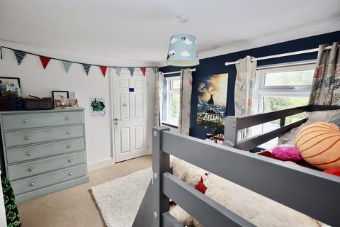 3 bedroom terraced house for sale, Charter Way, Wells