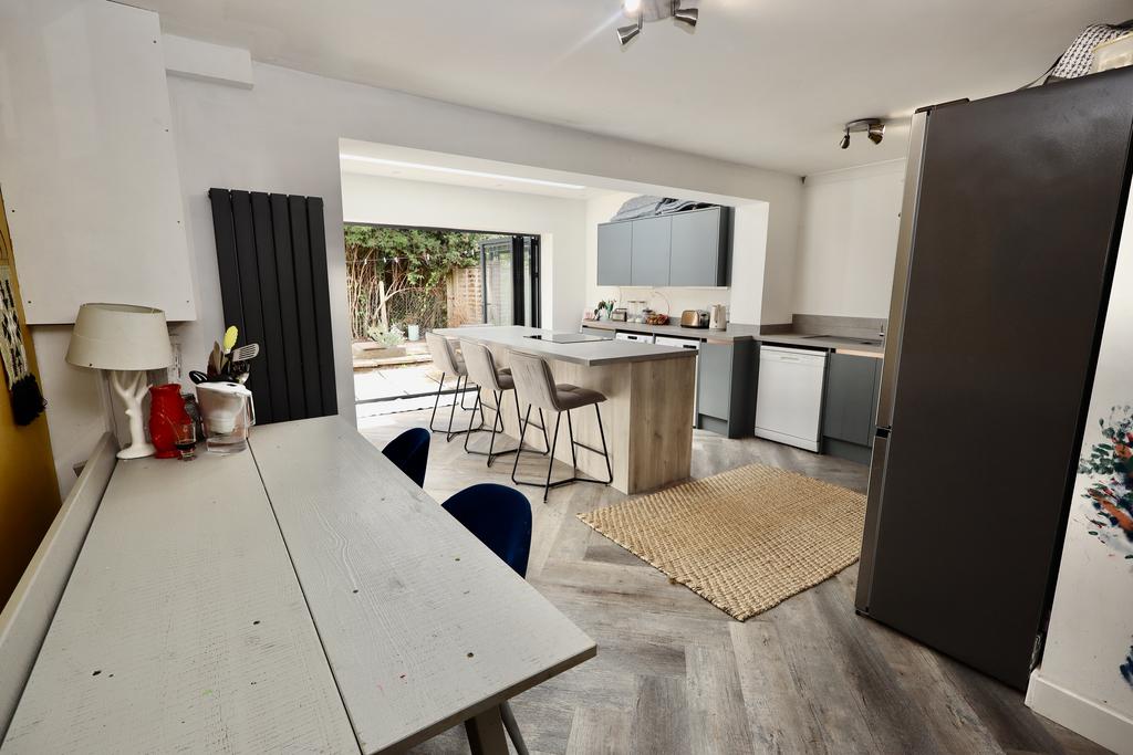 Kitchen diner