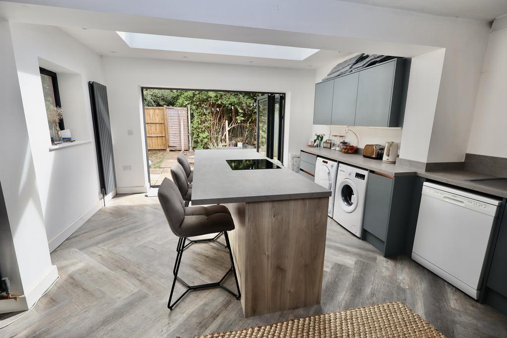 Kitchen diner