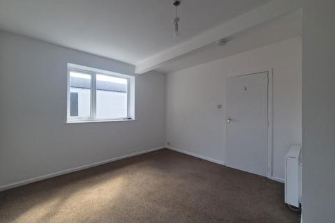 1 bedroom flat to rent, Cradley Road, Cradley Heath
