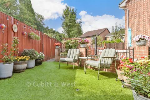undefined, Caxton Rise, Redhill, Surrey