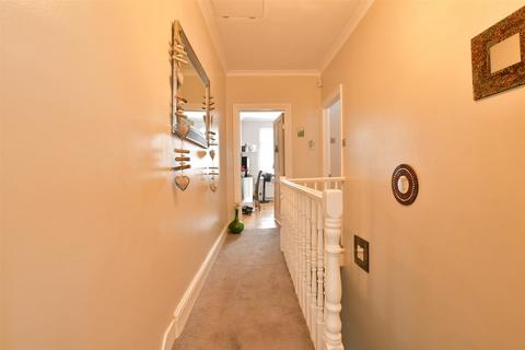 23 Ray Lodge Road, Woodford Green, IG8 7NX