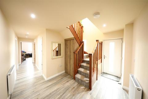 5 bedroom detached house for sale, Canada Drive, Cherry Burton, Beverley
