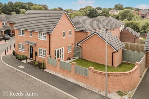 3 bedroom detached house for sale, Medlock Street, Cheshire CW9