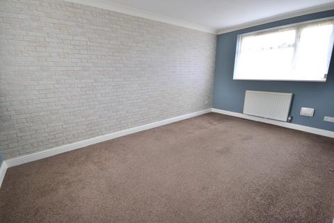 2 bedroom terraced house to rent, Ladyside Close, Hull HU7