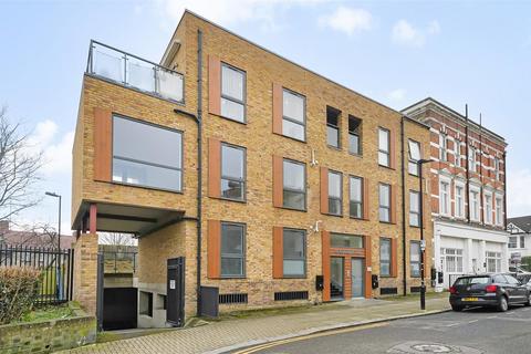 1 bedroom apartment to rent, Nightingale Lane, London N8