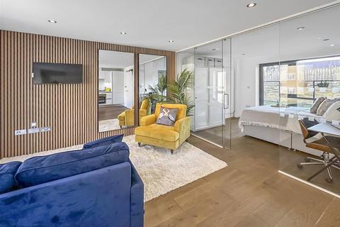 1 bedroom apartment to rent, Nightingale Lane, London N8