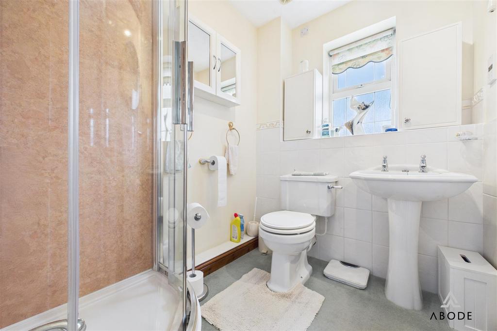 CAM04913 G0-PR0055-STILL011.jpg