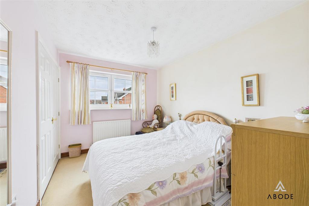 CAM04913 G0-PR0055-STILL012.jpg