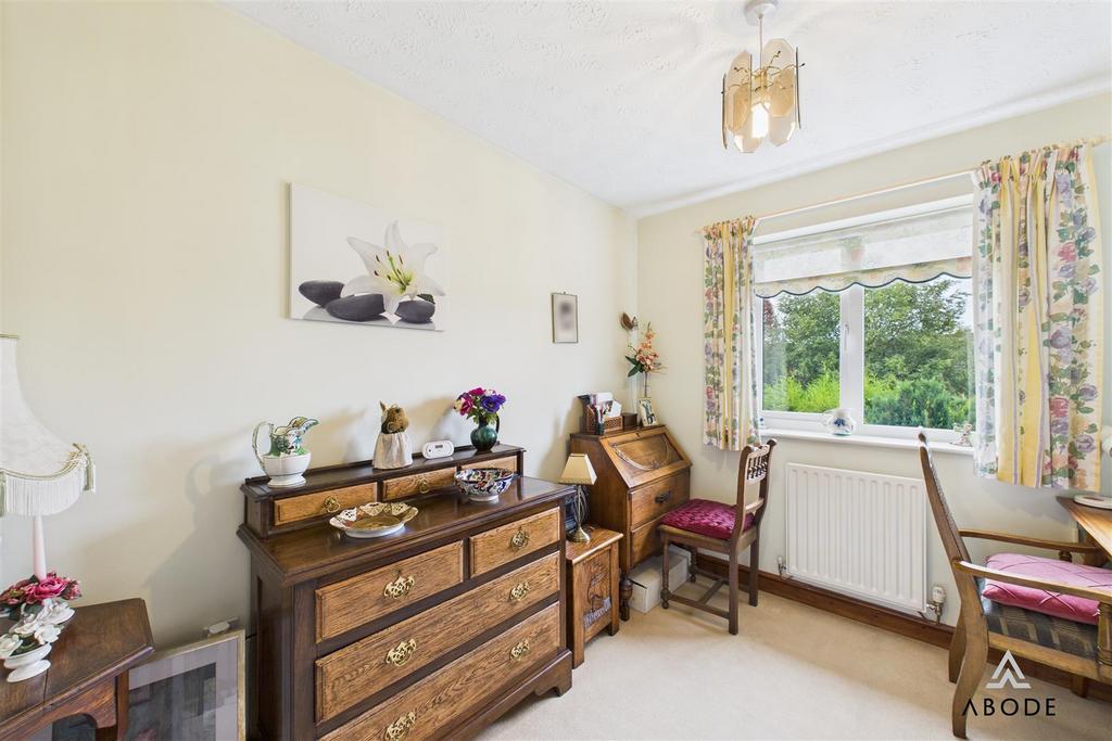 CAM04913 G0-PR0055-STILL013.jpg