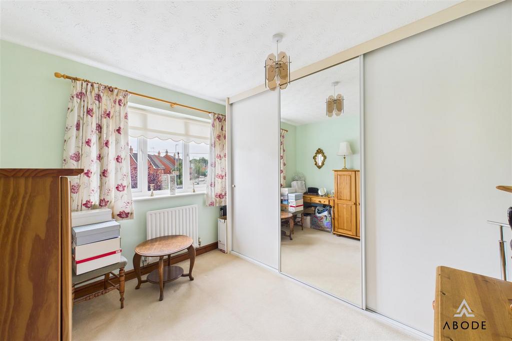 CAM04913 G0-PR0055-STILL014.jpg