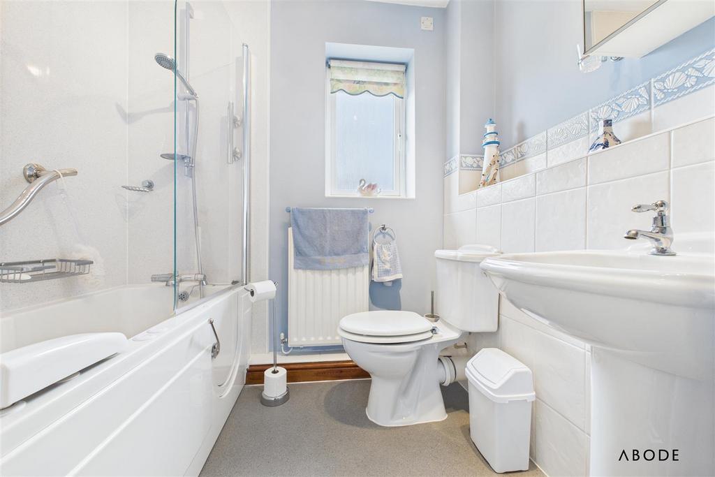 CAM04913 G0-PR0055-STILL015.jpg