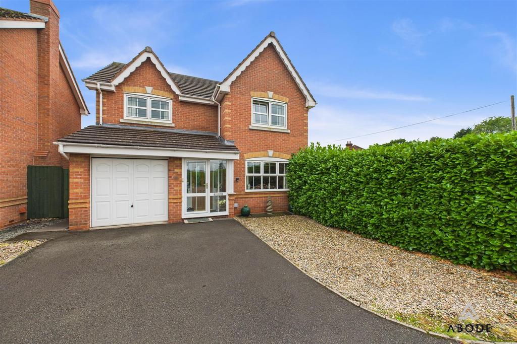 CAM04913 G0-PR0055-STILL019.jpg