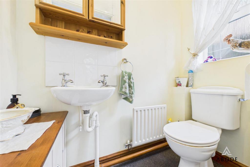 CAM04913 G0-PR0055-STILL001.jpg