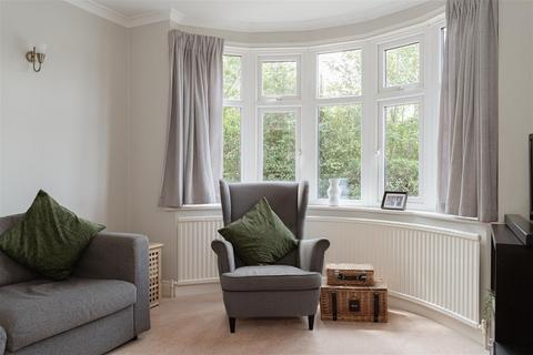 3 bedroom detached house for sale, Old Redstone Drive, Redhill