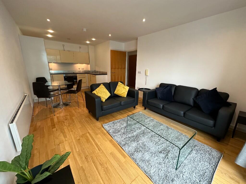 1 bed flat to rent Malcolm Rd, London CR5