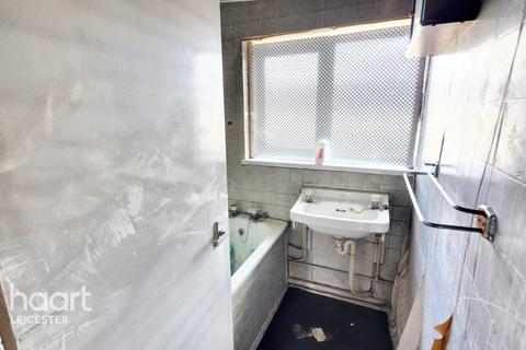 3 bedroom terraced house for sale, Ledbury Green, Leicester