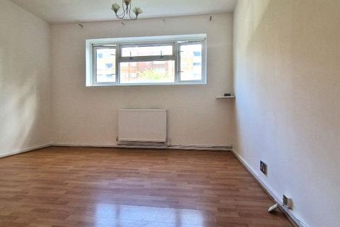 2 bedroom flat for sale, 27 Hayward Court, Studley Road SW4 6QW