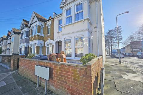 undefined, Mortlake Road, Ilford, Essex, IG1