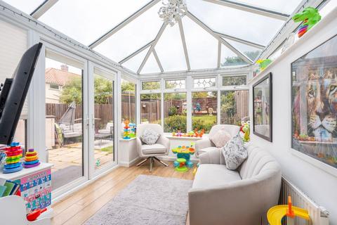 3 bedroom semi-detached house for sale, Birkbeck Road, Norwich