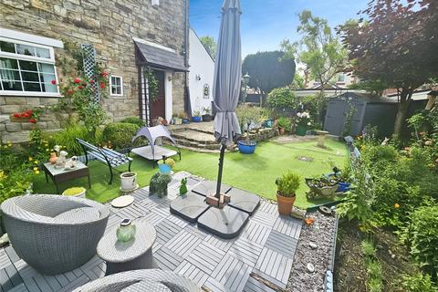2 bedroom end of terrace house for sale, New Lane, Bolton BL2