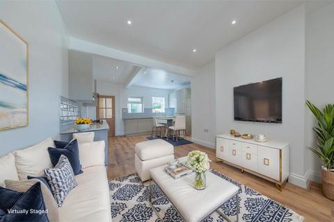 4 bedroom detached house for sale, Leicester LE7