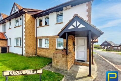 2 bedroom apartment for sale, Dunes Court, Beadnell, Chathill, Northumberland, NE67 5EE