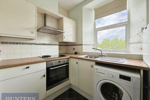 1 bedroom flat to rent, Heavitree Road, Exeter, EX1 2LG