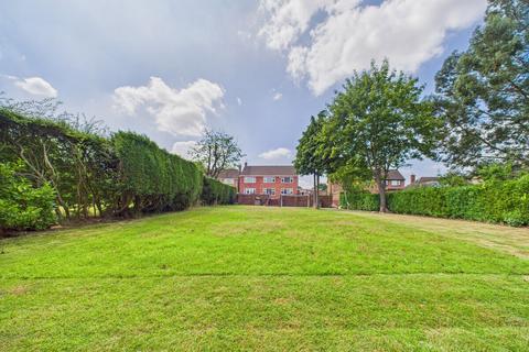 5 bedroom detached house for sale, Leicester LE2