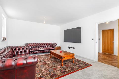 5 bedroom detached house for sale, Seymore Green, Kenilworth