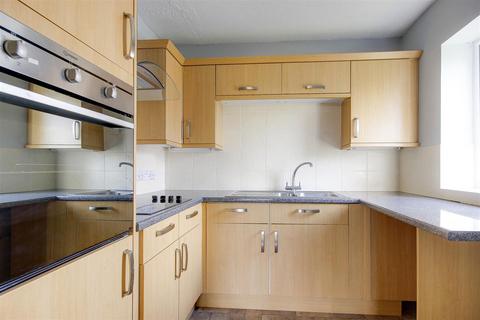 1 bedroom retirement property for sale, Gordon Hill, Enfield