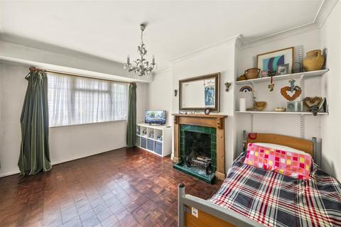 3 bedroom terraced house for sale, Talbot Road, Twickenham TW2